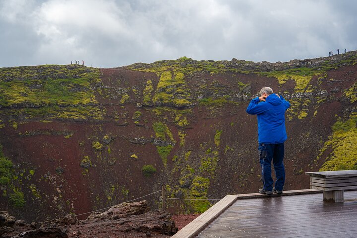 Small-group Golden Circle Classic Tour from Reykjavik