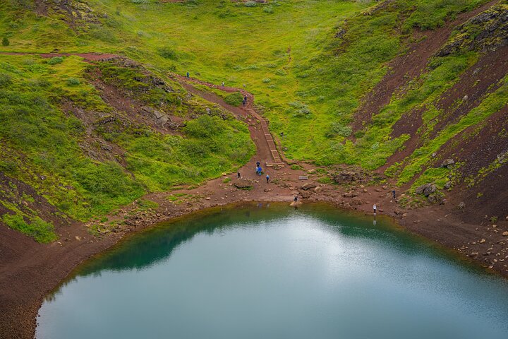 Small-group Golden Circle Classic Tour from Reykjavik