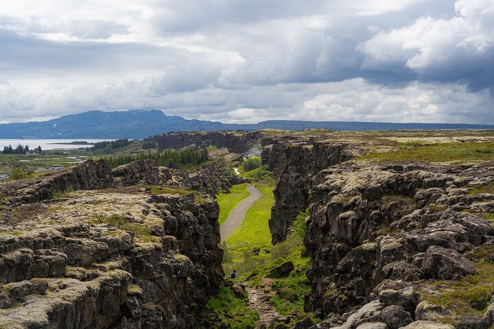Small-group Golden Circle Classic Tour from Reykjavik