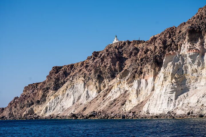 Santorini Classic Catamaran Cruise with BBQ, Drinks and Transfers