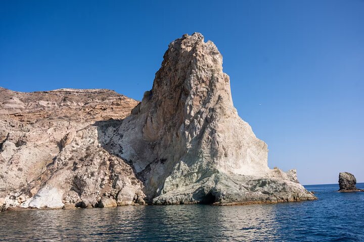Santorini Classic Catamaran Cruise with BBQ, Drinks and Transfers