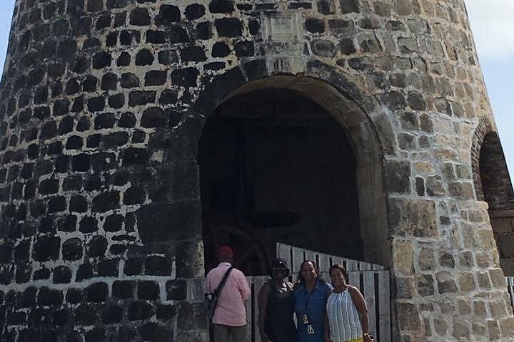 Antigua Heritage and Horizon Tour