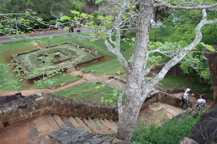 Anuradhapura Sacred City: Private Half a Day Guided Heritage Tour