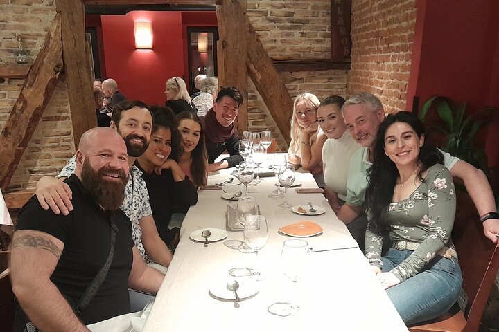 Madrid Tapas & Wine Tasting Food Tour – Small Group Local Bars