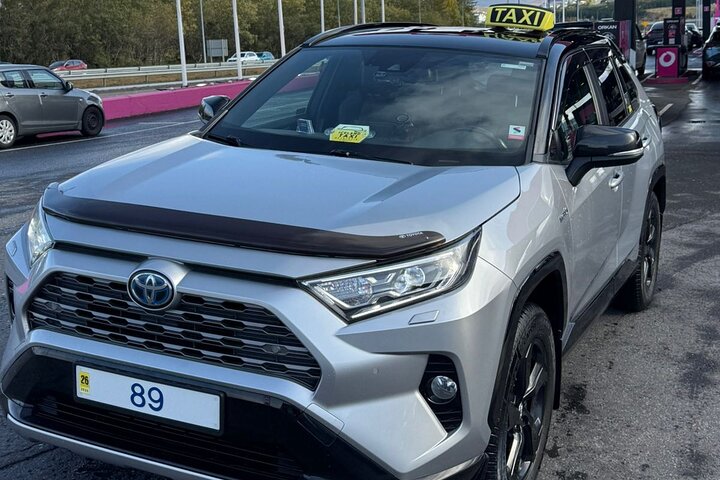 Private Transfer from Keflavik Airport to Reykjavik