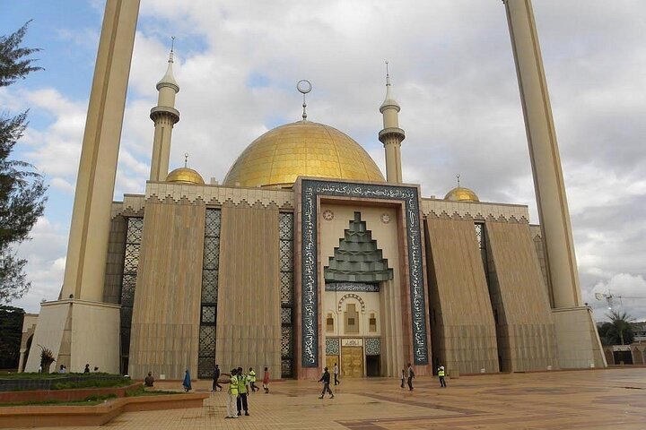 6-Day Nigeria Discovery Tour:Abuja,Enugu & Obudu(3-City Adventure