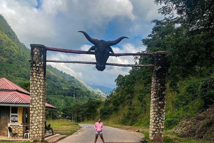 6-Day Nigeria Discovery Tour:Abuja,Enugu & Obudu(3-City Adventure