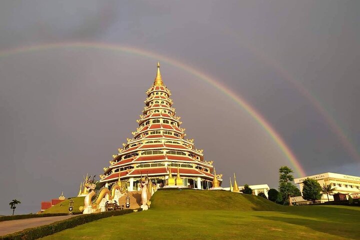 Customizable Private Day Tour of Chiang Rai Highlights