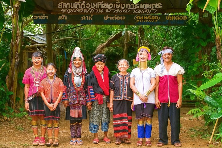 Customizable Private Day Tour of Chiang Rai Highlights