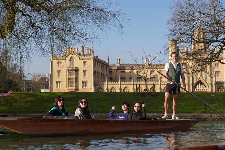 Cambridge Private Punting Tour