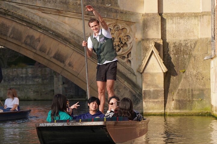Cambridge Private Punting Tour