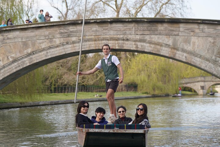 Cambridge Private Punting Tour