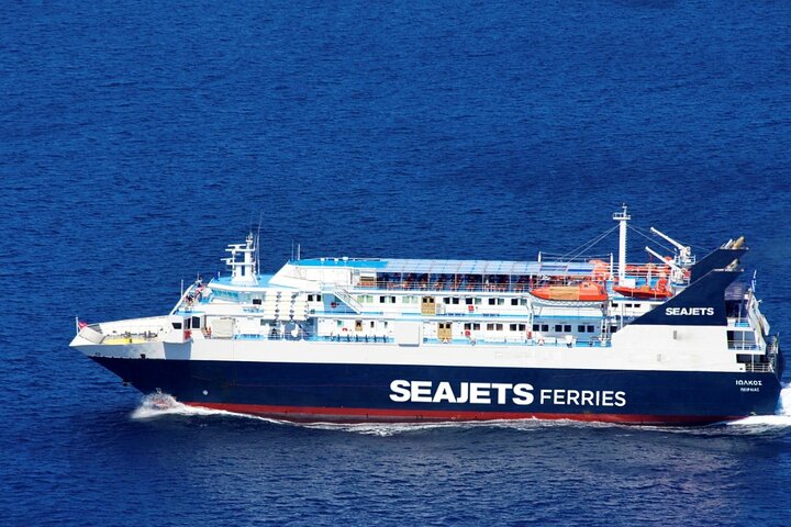 Ferry Tickets Between Skiathos and Skopelos