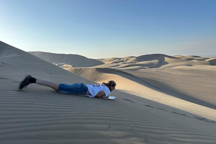 From Ica to Huacachina: Buggy and Sandboarding Tour with Sunset
