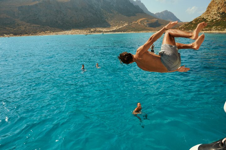 Balos & Gramvousa: Cruise with Meals, Drinks & Transfer