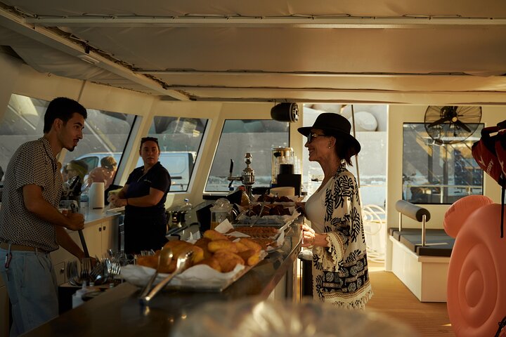 Balos & Gramvousa: Cruise with Meals, Drinks & Transfer