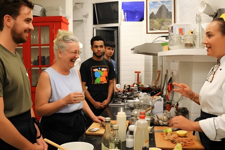 4h Cooking Class in Florianopolis: 8 Recipes & Bottomless Drinks