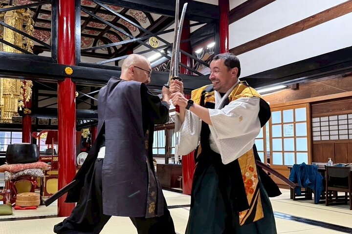 Samurai Swordsmanship Lesson at a rented temple