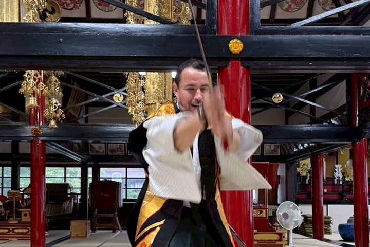 Samurai Swordsmanship Lesson at a rented temple