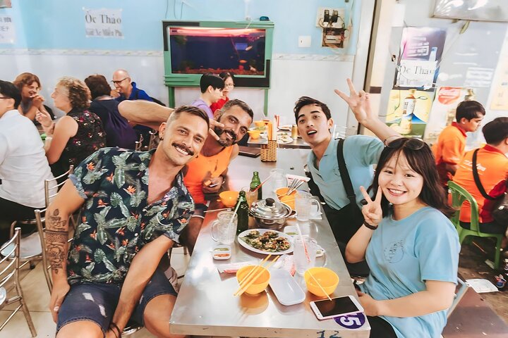 Premium Food Tour Ho Chi Minh City By Motorbike |Saigon Adventure