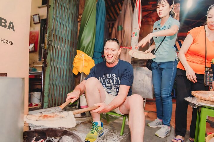 Premium Food Tour Ho Chi Minh City By Motorbike |Saigon Adventure