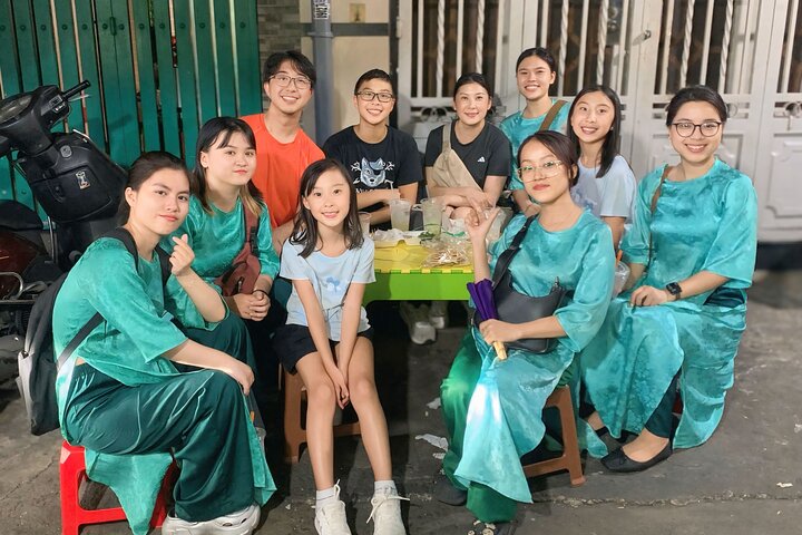 Premium Food Tour Ho Chi Minh City By Motorbike |Saigon Adventure