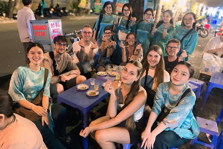 Premium Food Tour Ho Chi Minh City By Motorbike |Saigon Adventure