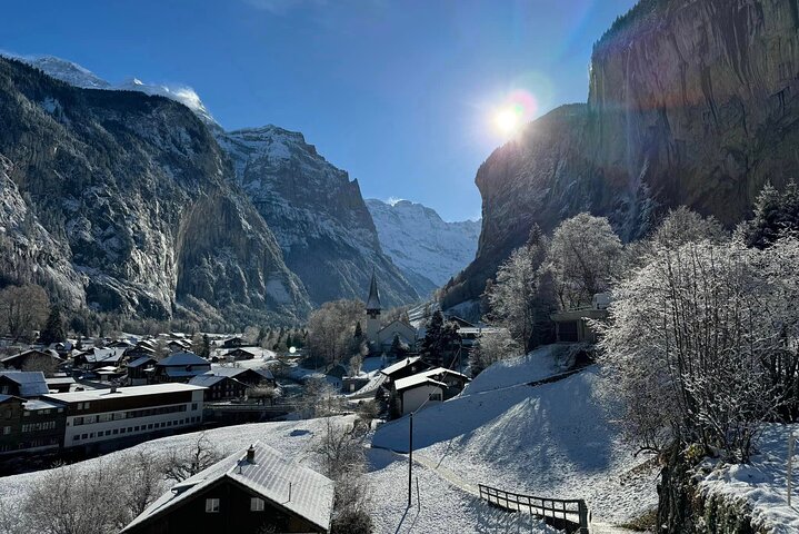 Discover Lauterbrunnen with CHEESE & CHOCOLATE