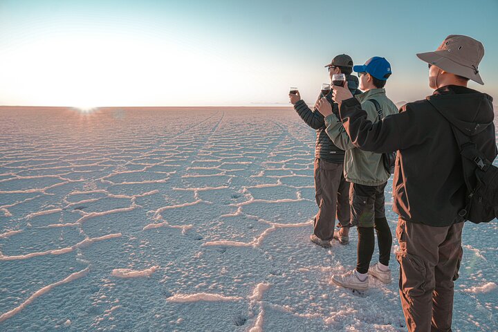 Uyuni Salt Flats & Colored Lagoons 3-Day Tour