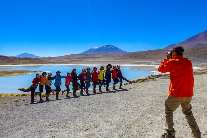 Uyuni Salt Flats & Colored Lagoons 3-Day Tour