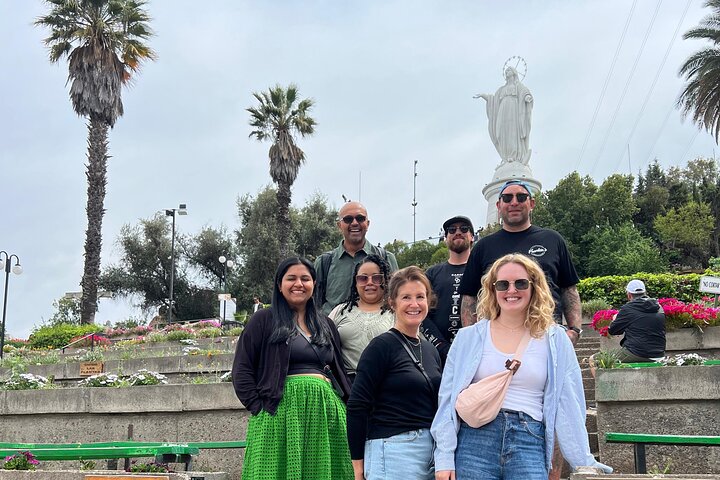 Santiago Skyline: Cable Car & San Cristobal Walking Tour