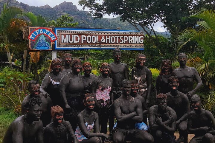 Garden of Sleeping Giant Tour with Tifajek Mud Pool and Hotspring