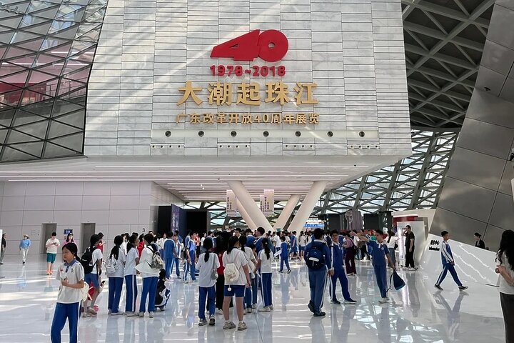 Experience Shenzhen in a Cultural Tour Beyond Tech