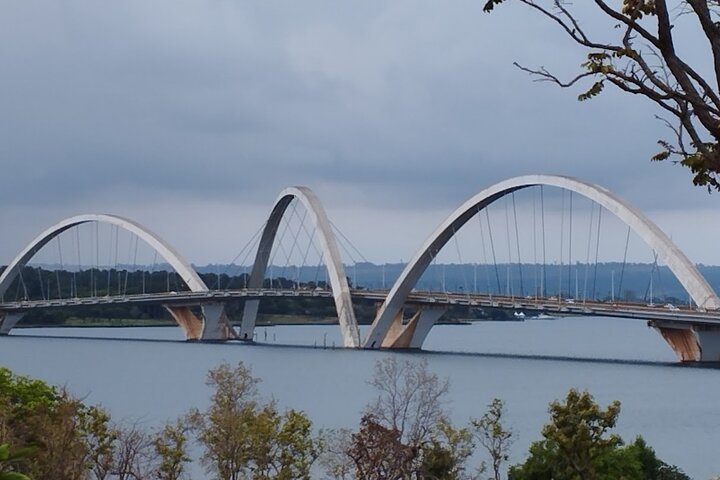 Brasília : Regular City Tour in Van (3h)