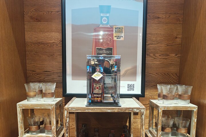 Kentucky Bourbon Experience: 3 Iconic Distilleries & Tastings