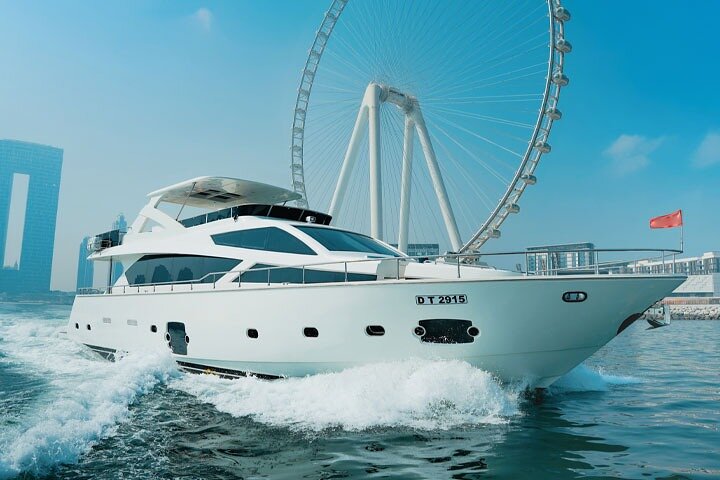 Dubai Marina Luxury Yacht Tour with Optional Breakfast or BBQ