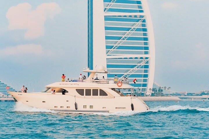 Dubai Marina Luxury Yacht Tour with Optional Breakfast or BBQ