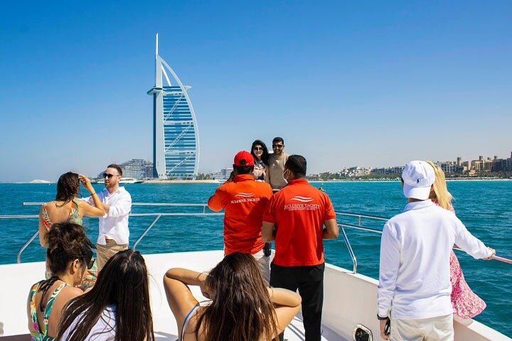 Dubai Marina Luxury Yacht Tour with Optional Breakfast or BBQ