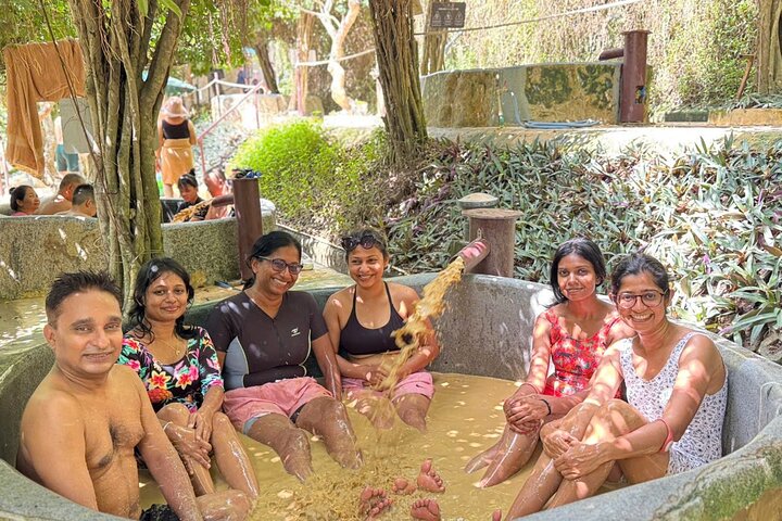 Nha Trang: Hon Mieu and Hon Tam Island Tour with Lunch