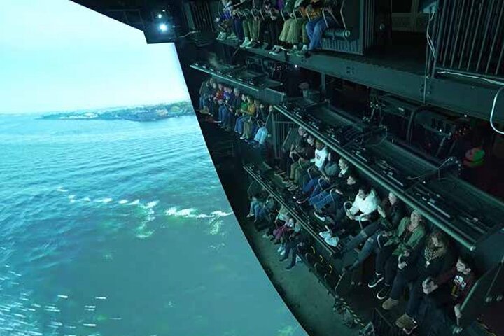 Niagara Falls Boat Cruise & Journey Behind the Falls Tour