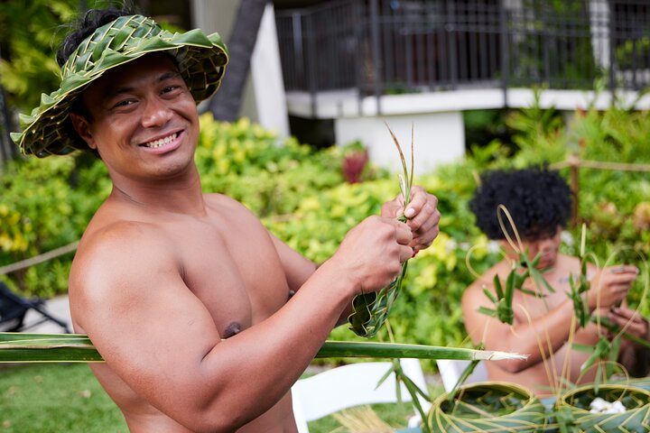 Waikiki Starlight Luau on The Great Lawn-Hilton Hawaiian Village