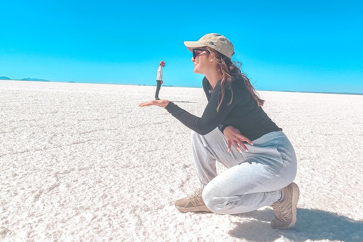 3-Day Uyuni Salt Flats & Lagoons to San Pedro de Atacama
