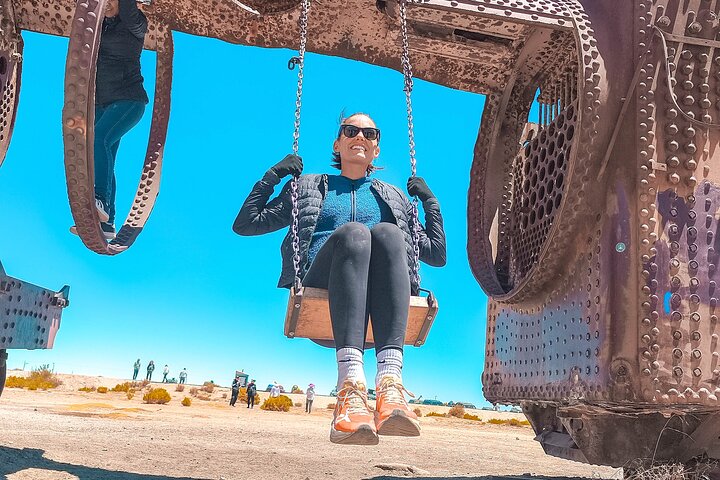 3-Day Uyuni Salt Flats & Lagoons to San Pedro de Atacama