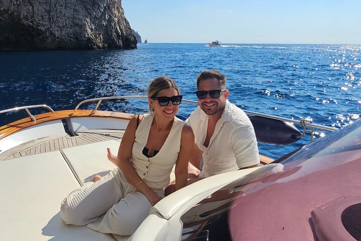 Private Boat Tour to Capri or Amalfi Coast from Sorrento-Positano