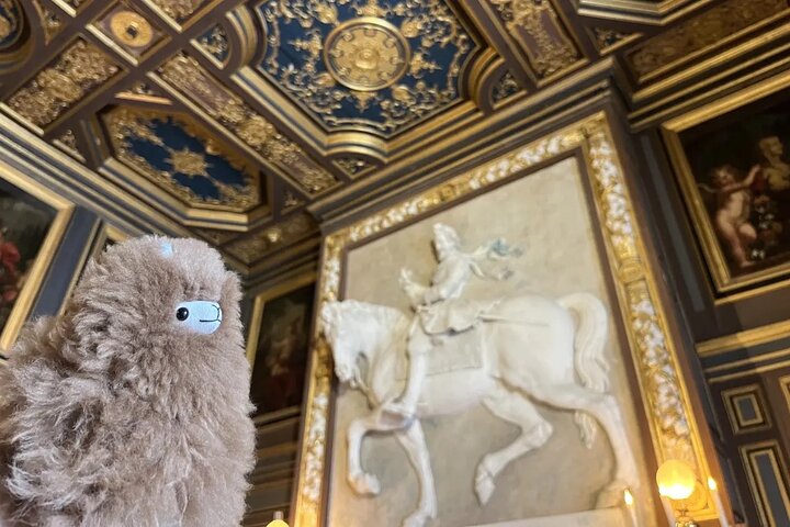 Château de Fontainebleau and Barbizon Village Full Day Tour