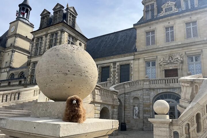 Château de Fontainebleau and Barbizon Village Full Day Tour