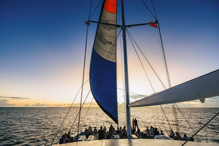 Captain Cook Cruises Fiji - Sunset Dinner Cruise