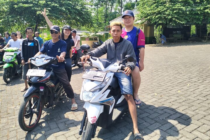 1 Day Bromo Private Day Tour with Madakaripura Waterfall
