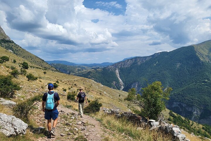 From Sarajevo: Full-Day Hike to Lukomir Village