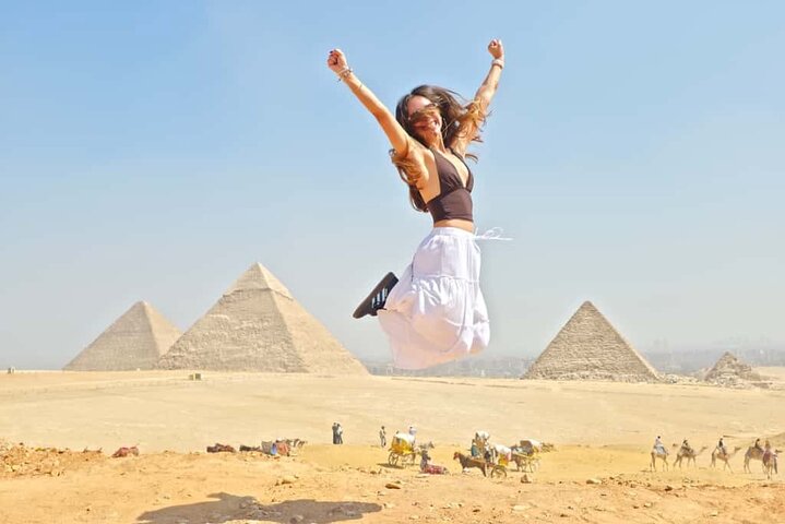 VIP Giza Pyramids and Great Sphinx Golf Cart Tour